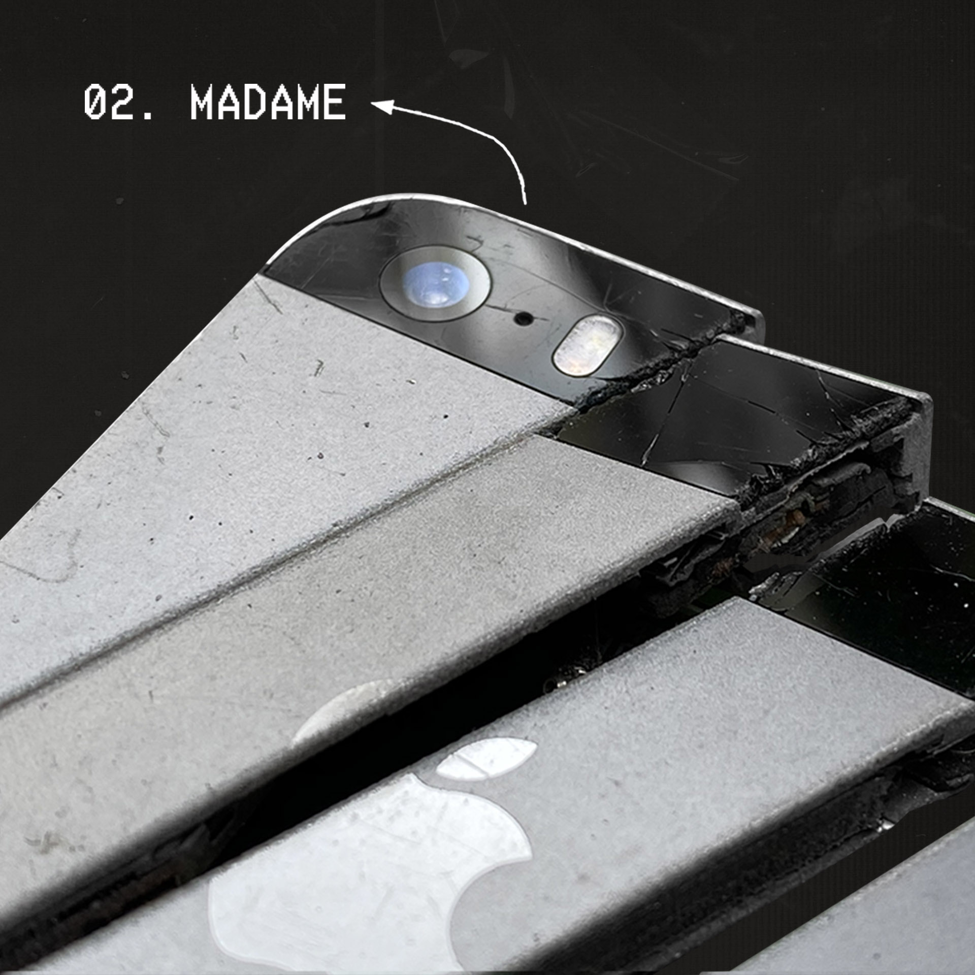 Broken iPhone asset for Inspire, created by Perimetre studio a creative studio based in Paris